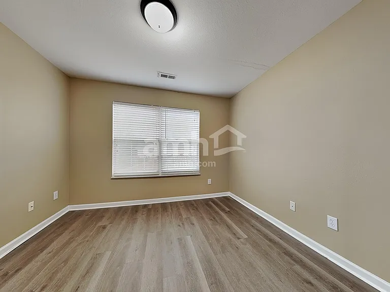 6818 Audrianna Ln — Photo 15