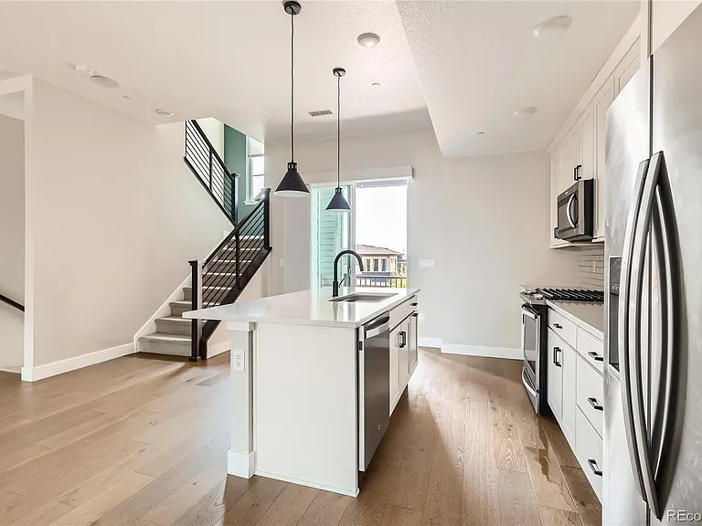 1565 W 67th Ave — Photo 7