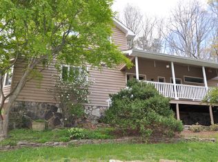 3 Primrose Cir, Signal Mountain, TN 37377