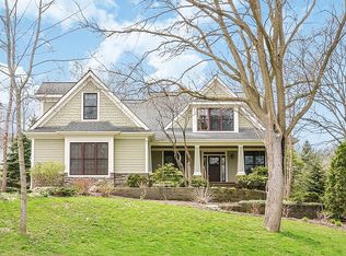 2 Shipman Cir, Ann Arbor, MI
