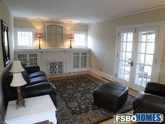 Living Room with Fireplace