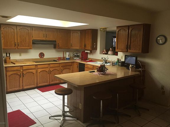 2nd image of 2648 N Haskell Dr