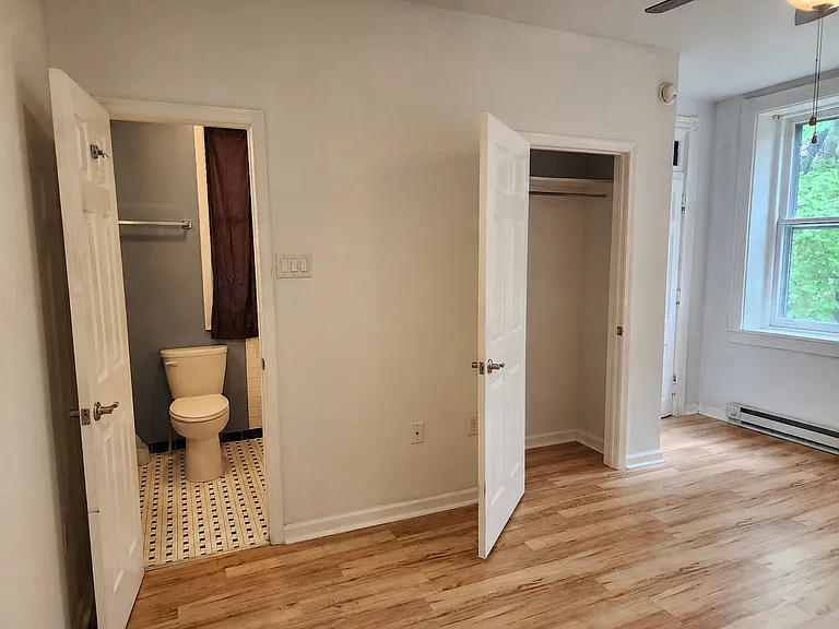 1113 E. King St. — Photo 7