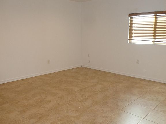 5th image of 7510 N Jensen Pl