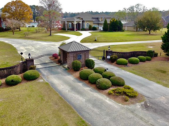 3rd image of 51 Marl Point Drive E