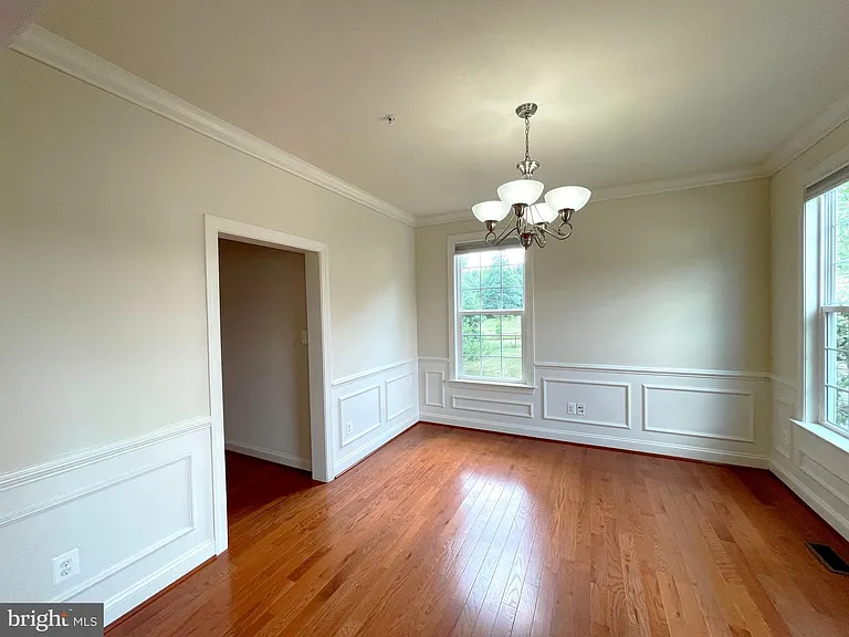 46895 Whittemoore Ct — Photo 3