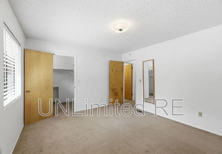 1410 N Inverrary Way — Photo 26