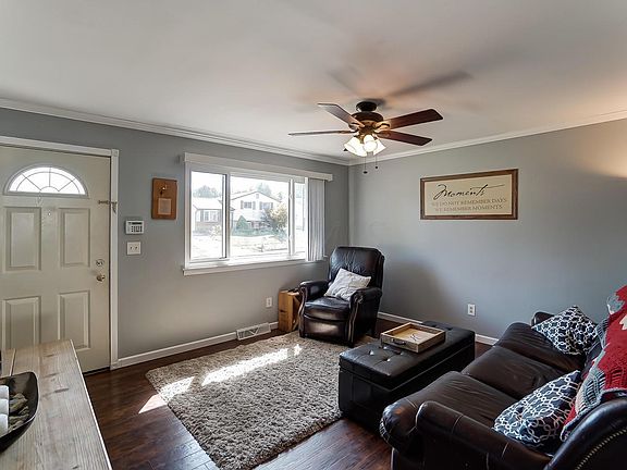2nd image of 2990 Glenshaw Ave