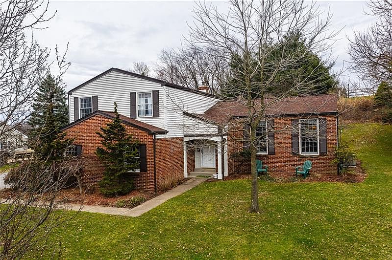 1st image of 125 Windgate Dr