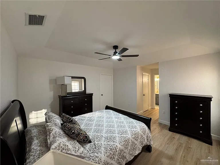 2401 N Mayberry Rd — Photo 6