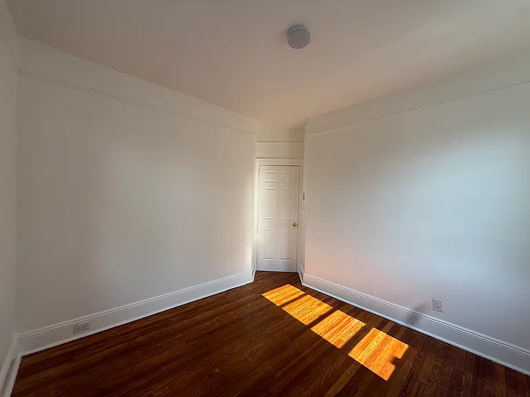 27 Piaget Ave #2 — Photo 9