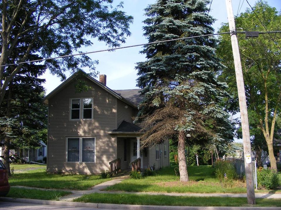 2nd image of 149 S Main St