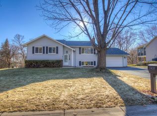 7431 Berkshire Way, Maple Grove, MN 55311
