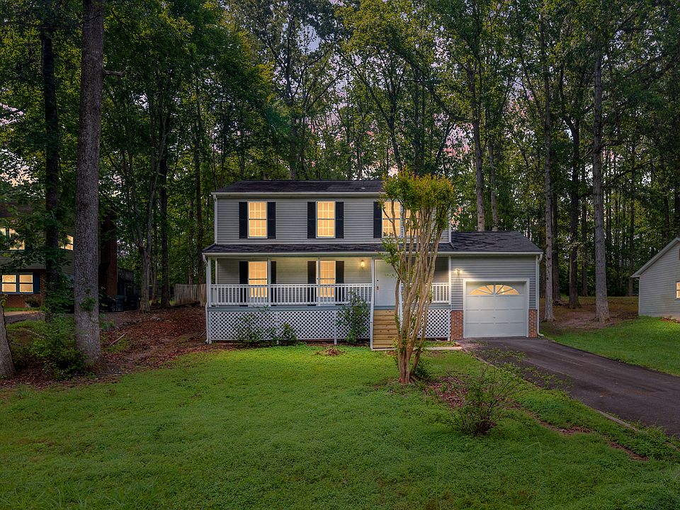 1st image of 10905 Holleybrooke Dr