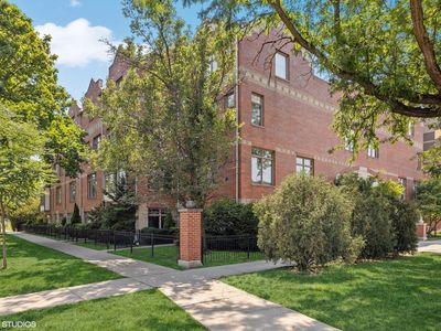 107 S Euclid Ave #B, Oak Park, IL, 60302