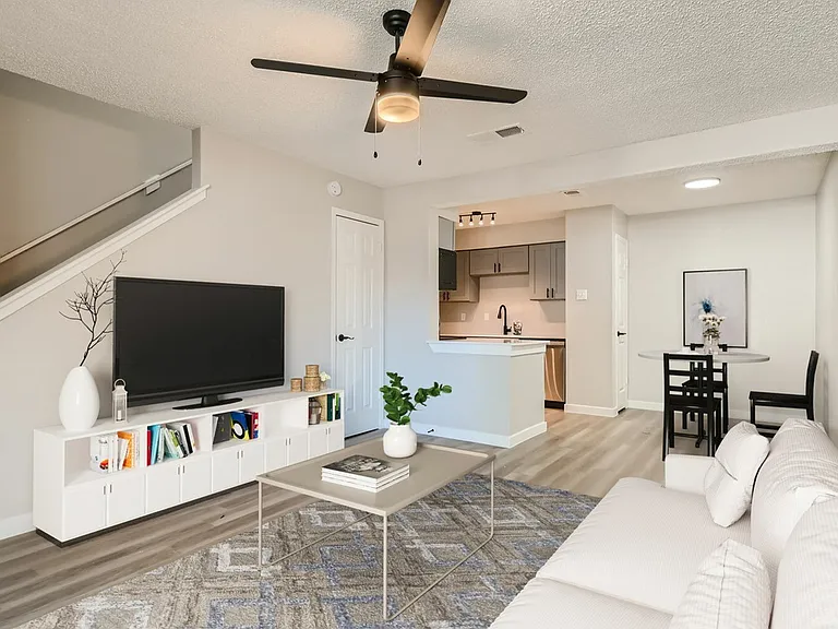 Rise North Arlington — Photo 11