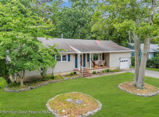 15 Bobwhite Ct, Forked River, NJ 08731