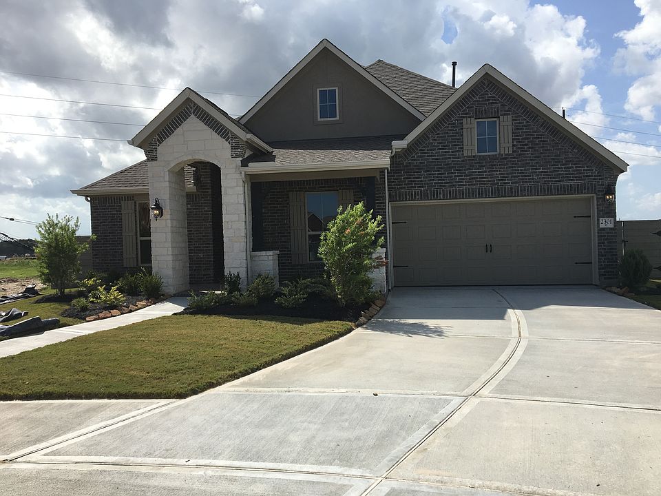 1st image of 2301 Yaupon Park Ln