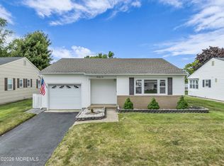 72 Westbrook Drive, Toms River, NJ 08757