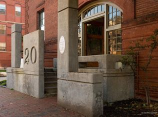 20 West St APT 10, Portland, ME 04102