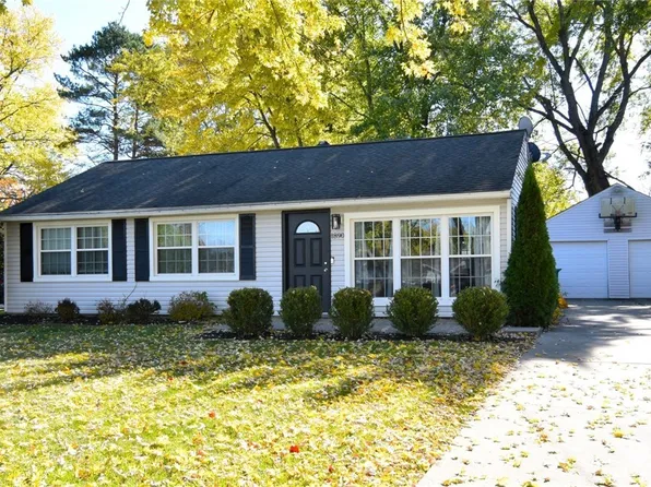 1890 Edgewood Dr, Twinsburg, OH 44087