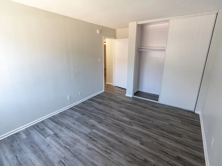 18407 Dearborn Street — Photo 87