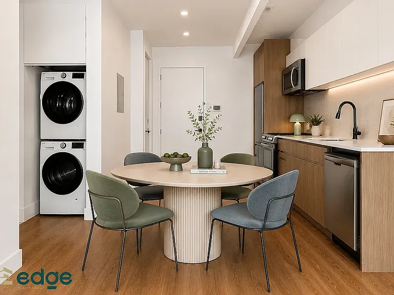 410 Sackett St #2R — Photo 2