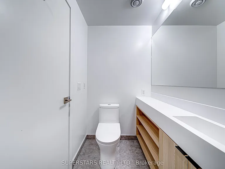 252 Church St #3209 — Photo 13