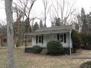 320 Sinking Springs Rd, Clinton, TN 37716