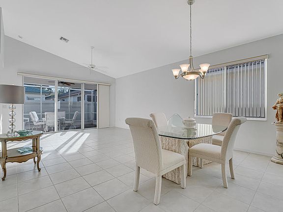 3rd image of 8318 Siciliano Street