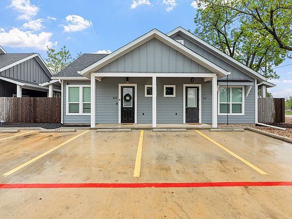 2nd image of 1003 Friendship Ln #401