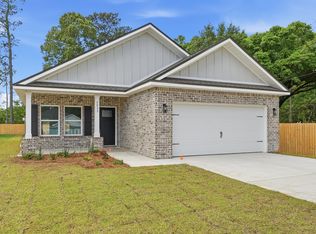 2833 Blackbird Ct, Crestview, FL 32539