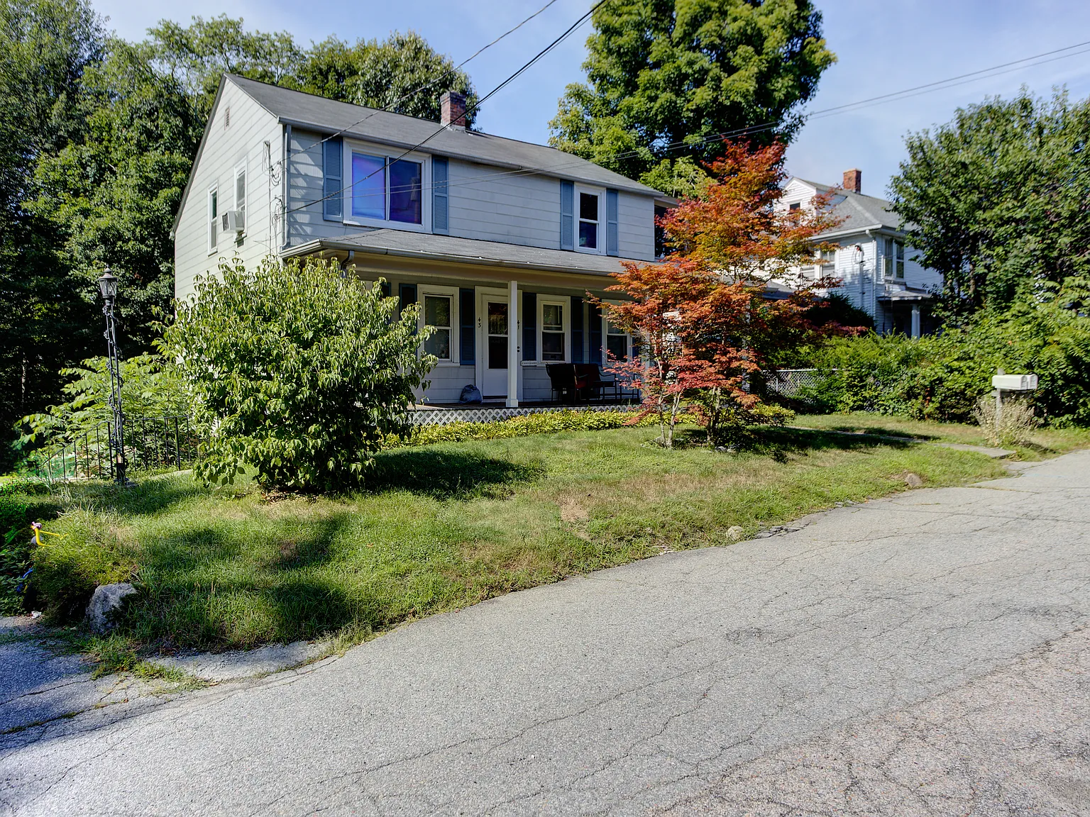 2 bed, 748 sqft, $2,000 — Photo 2