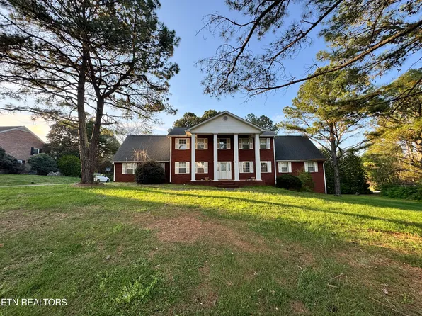 12801 Peach View Dr, Knoxville, TN 37922