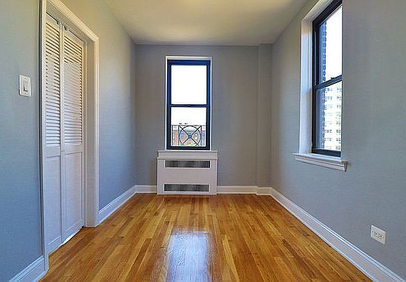 5th image of 109-15 Queens Blvd #6F