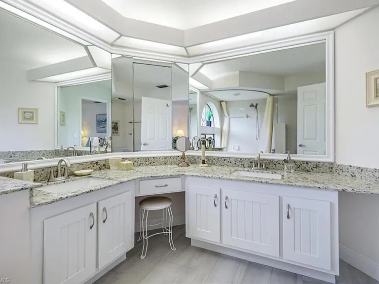637 Beachwalk Cir #E-203 — Photo 6