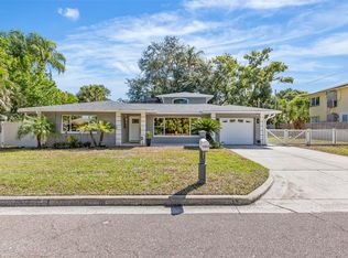 1411 Sunset Dr, Clearwater, FL 33755
