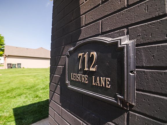 3rd image of 712 Leisure Ln