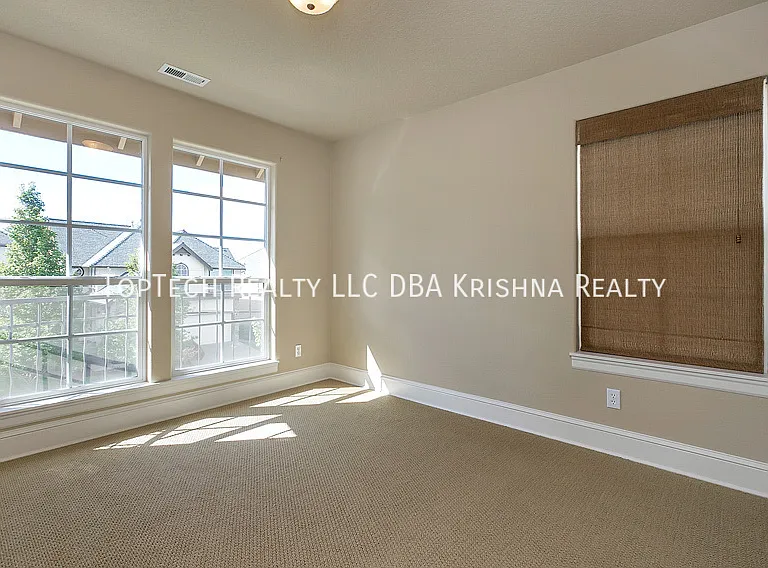 12649 NW Bayonne Ln — Photo 9