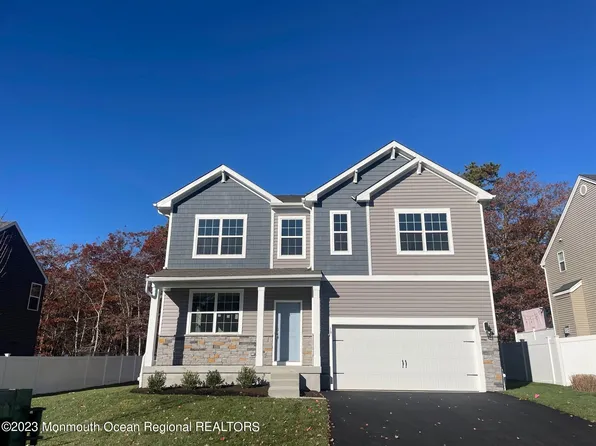 7 Lookout Avenue, Barnegat, NJ 08005