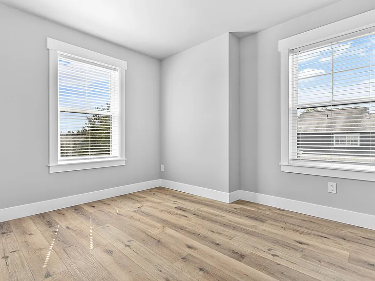 2205 Dejong Dr — Photo 27