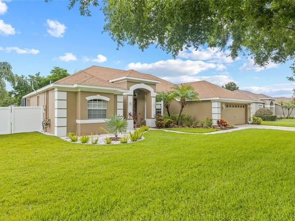 144 Costa Loop, Auburndale, FL 33823