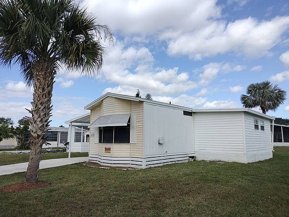 4th image of 14424 Isla Flores Ave
