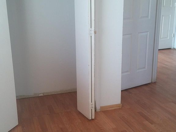 3rd image of 1501B Rivera Ln