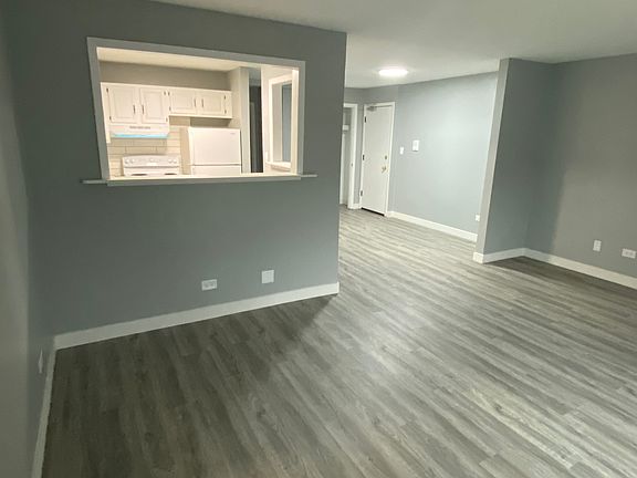 2nd image of 4001 Bonhill Dr Unit 1A