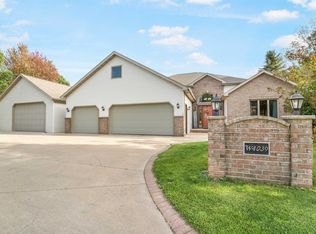 W4039 Devine Ln, Appleton, WI 54913