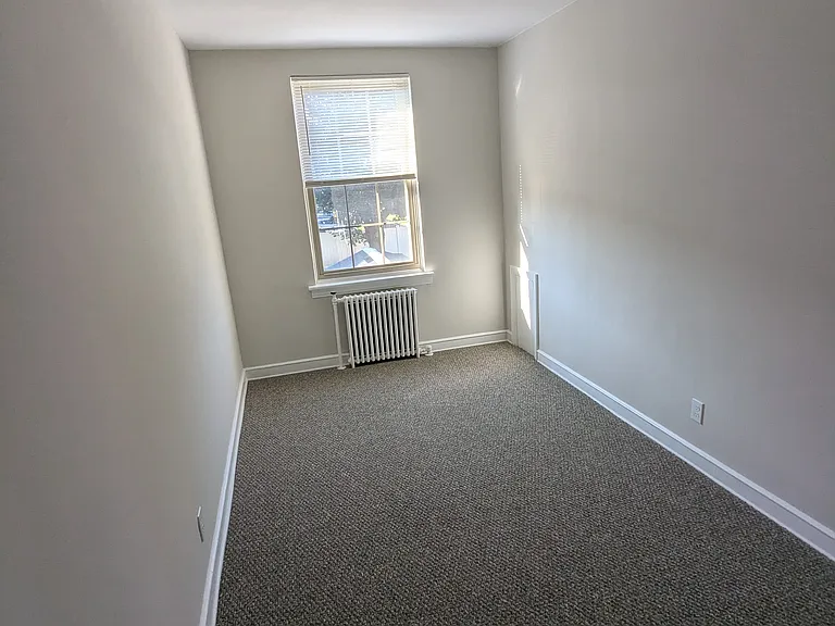 35 N 18th St #2AE — Photo 17