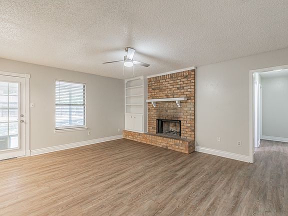 4th image of 1517 Raintree Ln