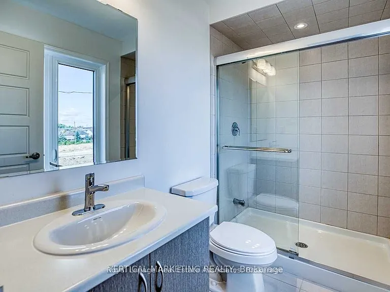 47 Routley St — Photo 9