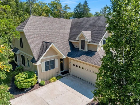 11028 Liberty Park Cir W, Sister Bay, WI 54234